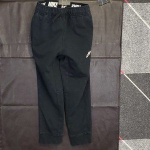 COPY - 3/$20 Nike Joggers sweat pants 5-6 year